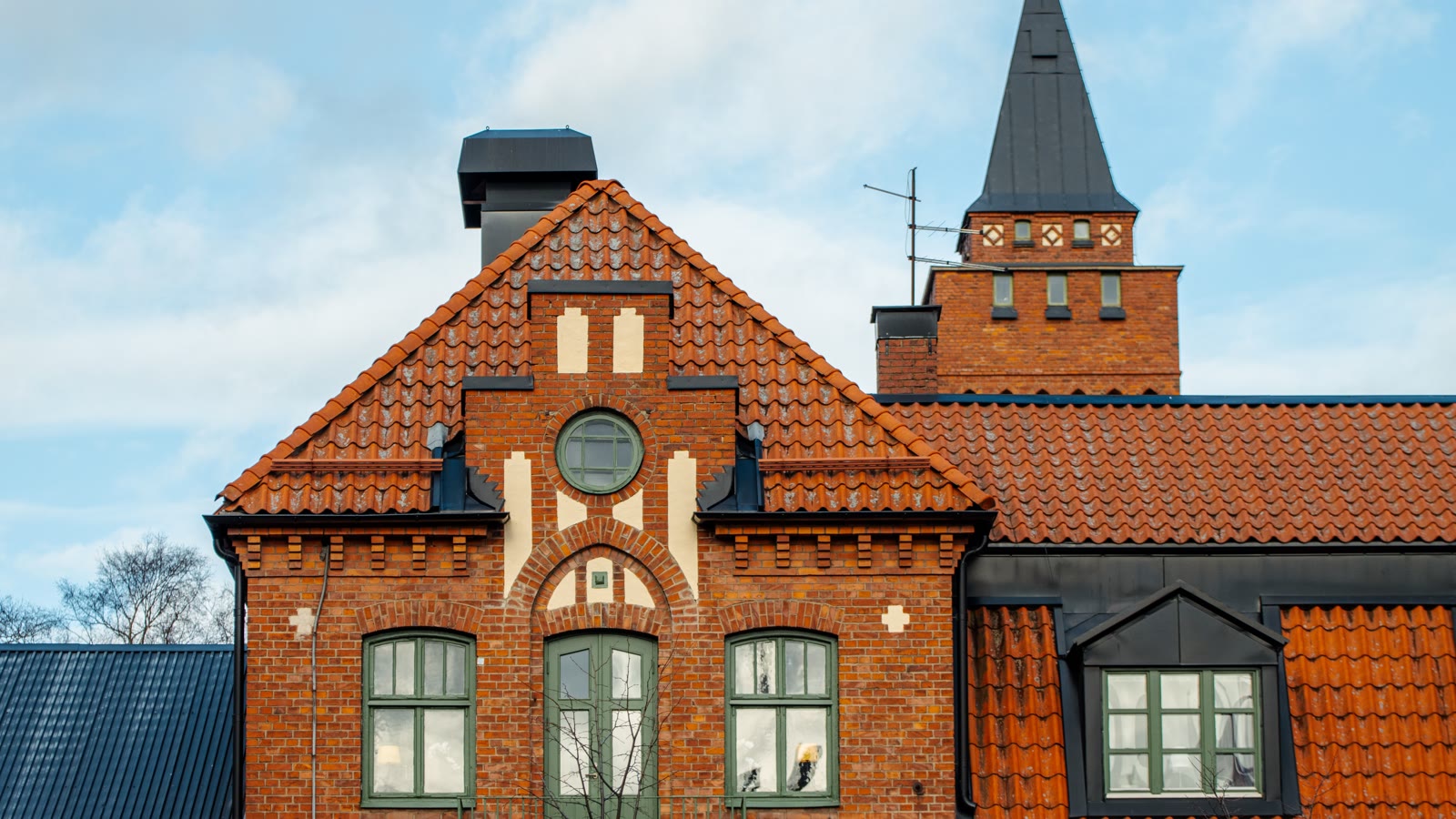 Hulmursisolering pris: hvad koster det pr. m² – og kan det betale sig?